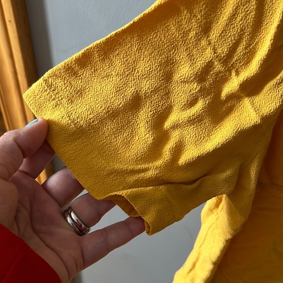 Zara mustard ruffle blouse - Picture 5 of 5